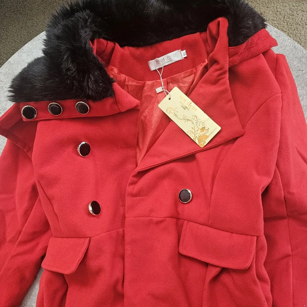 Red jacket with black collar peacoat - Picture 1 of 1